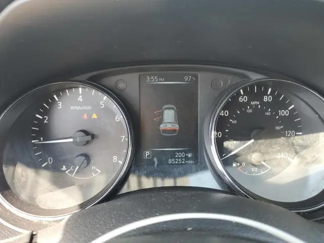 2017 NISSAN ROGUE SV  