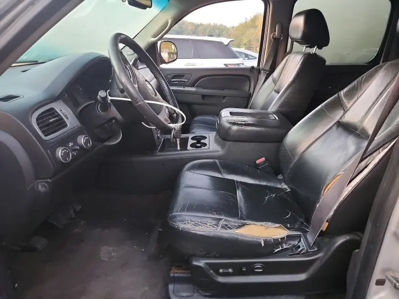 2011 CHEVROLET AVALANCHE LT  