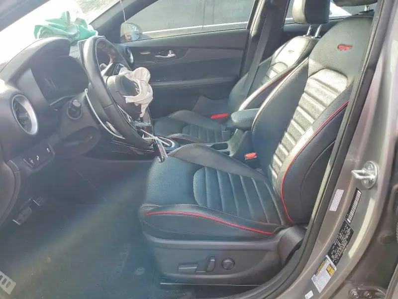 2024 KIA FORTE GT  