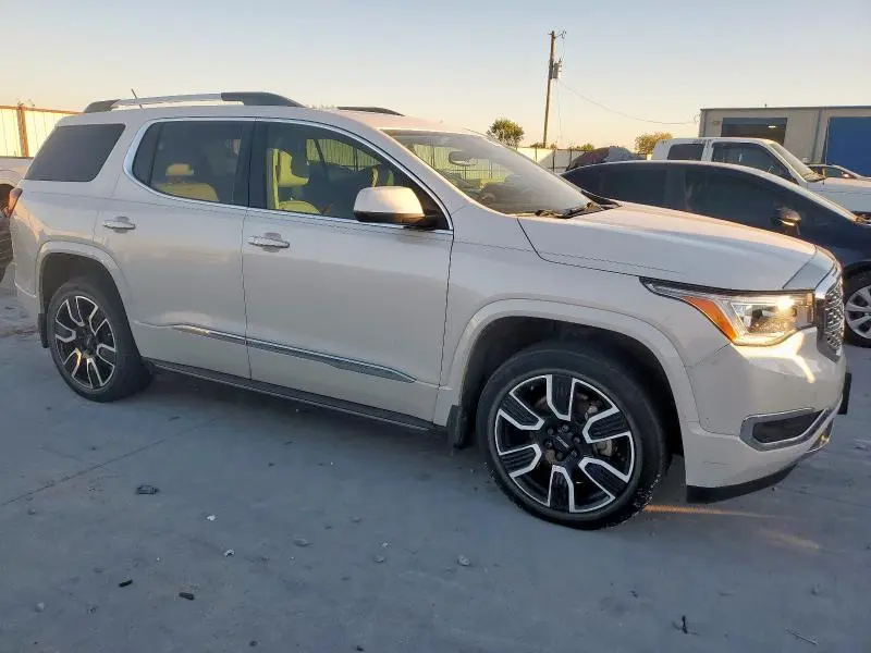 2018 GMC ACADIA DENALI  
