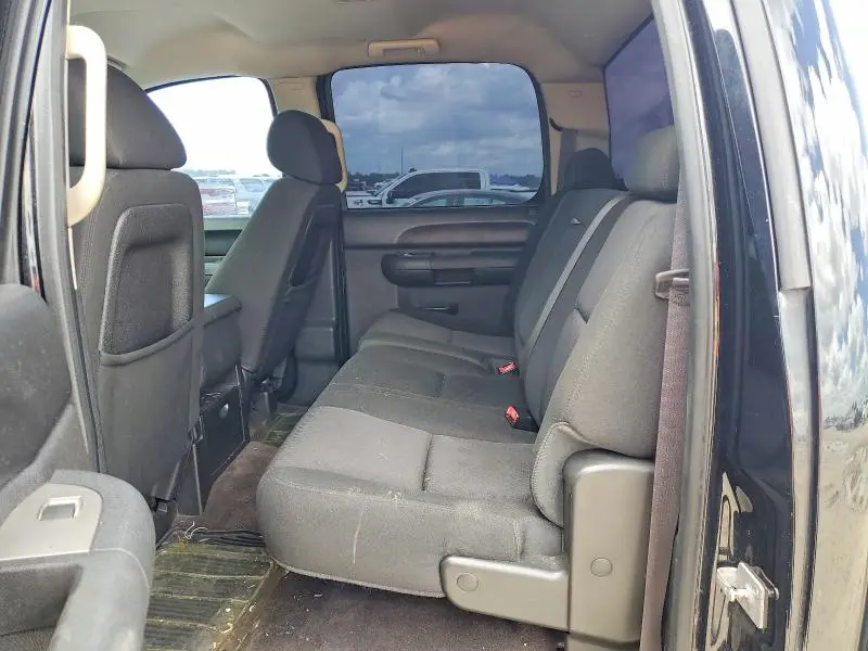 2013 CHEVROLET SILVERADO C1500 LT  