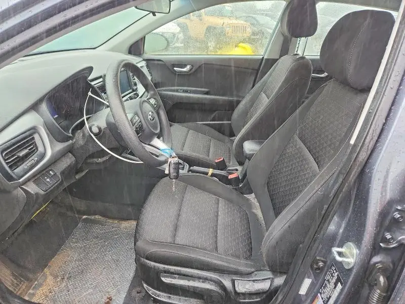 2020 KIA RIO S  
