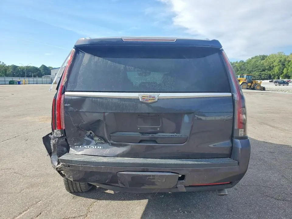 2016 CADILLAC ESCALADE LUXURY  