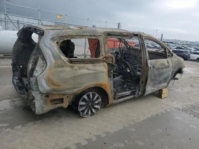 2021 CHRYSLER PACIFICA HYBRID TOURING L  