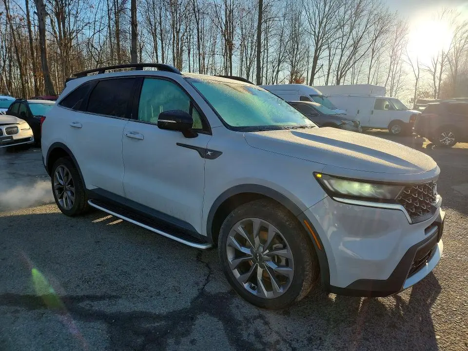 2022 KIA SORENTO X-LINE EX  