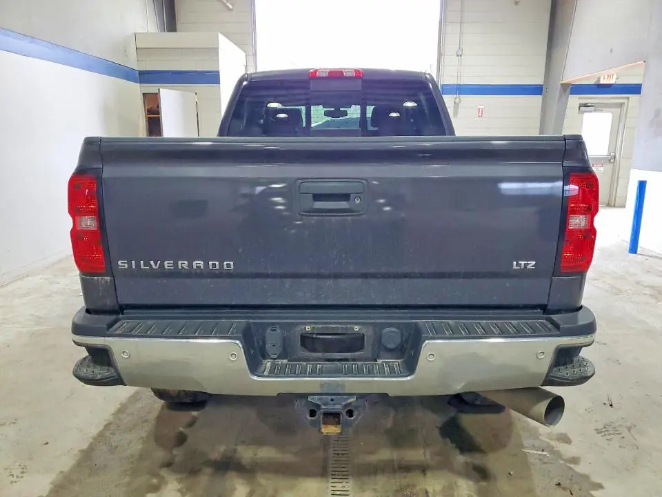 2015 CHEVROLET SILVERADO K2500 HEAVY DUTY LTZ  