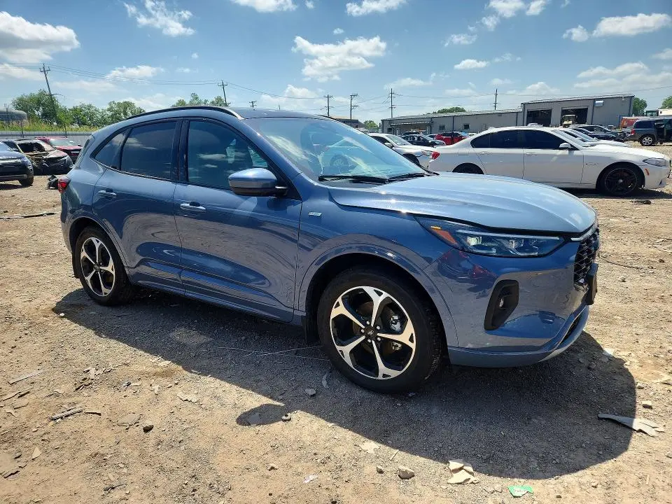 2026 FORD ESCAPE ST LINE ELITE  