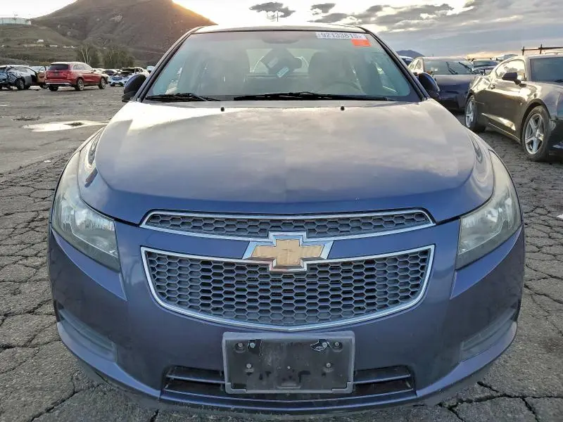 2013 CHEVROLET CRUZE LT  