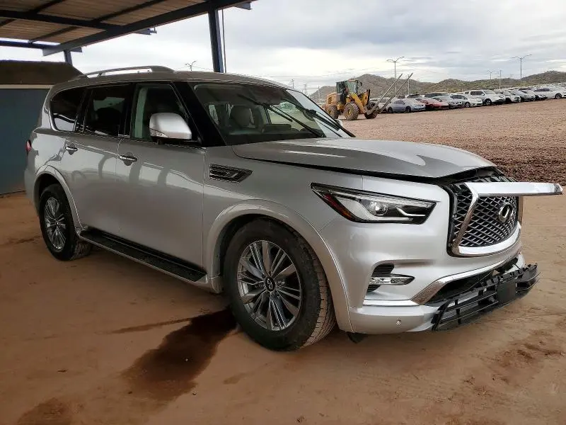 2022 INFINITI QX80 LUXE  