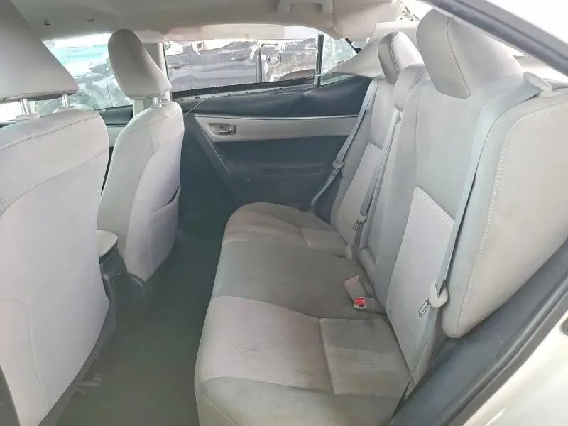 2015 TOYOTA COROLLA LE  