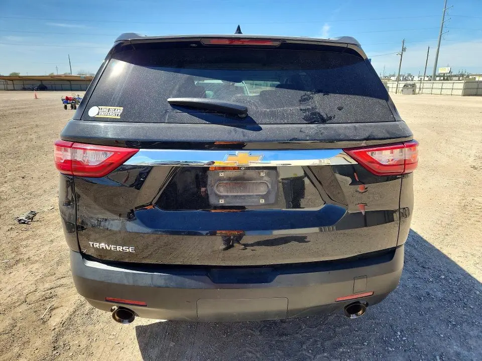 2021 CHEVROLET TRAVERSE LS  