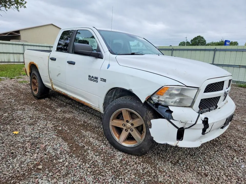 2013 RAM 1500 ST  