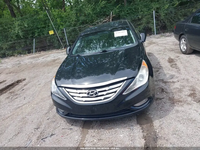 2011 HYUNDAI SONATA SE