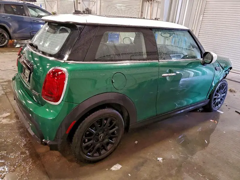 2023 MINI COOPER   