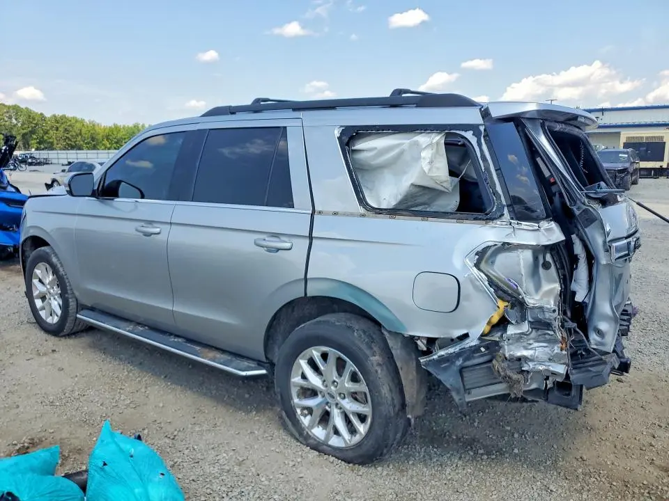 2021 FORD EXPEDITION XLT  