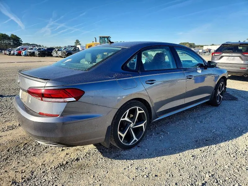 2020 VOLKSWAGEN PASSAT R-LINE  