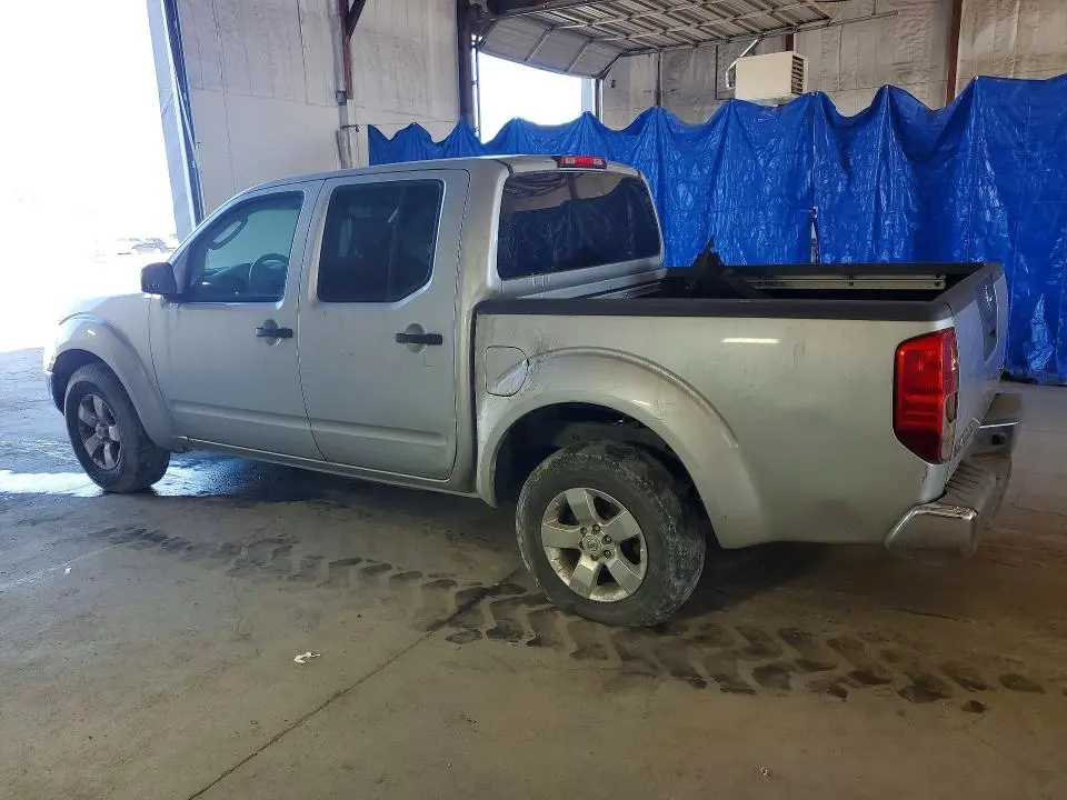 2010 NISSAN FRONTIER SE V6  