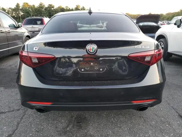2022 ALFA ROMEO GIULIA SUPER  