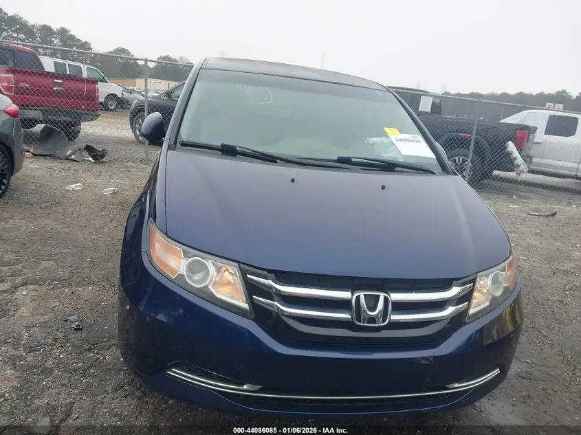 2016 HONDA ODYSSEY SE