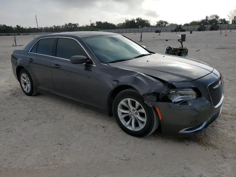 2016 CHRYSLER 300 LIMITED  