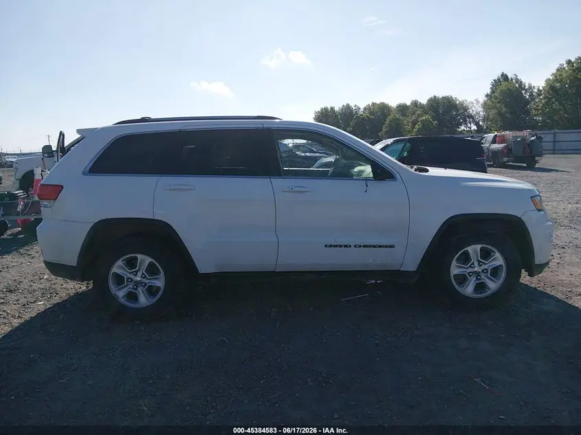 2017 JEEP GRAND CHEROKEE LAREDO 4X2