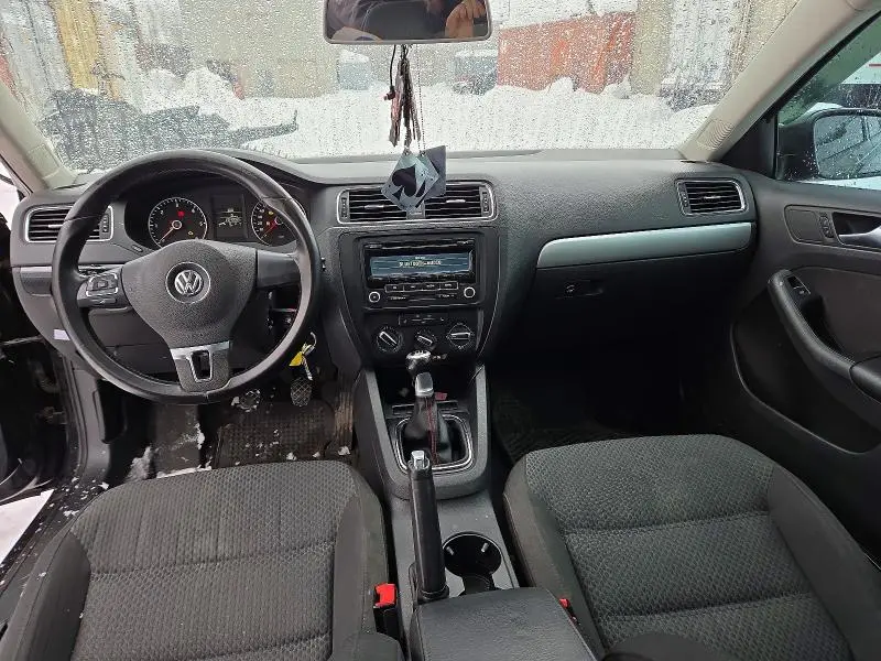 2013 VOLKSWAGEN JETTA TDI  