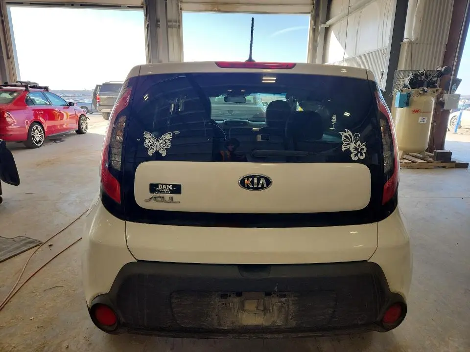 2016 KIA SOUL   