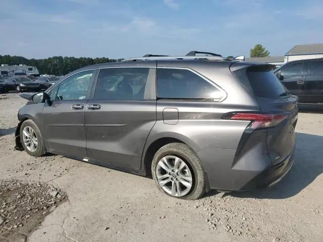 2024 TOYOTA SIENNA LIMITED  
