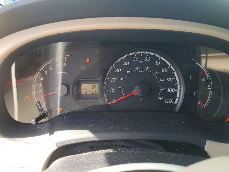 2012 TOYOTA SIENNA BASE 7-PASSENGER  