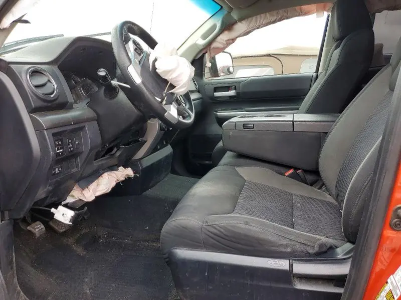 2017 TOYOTA TUNDRA SR5  