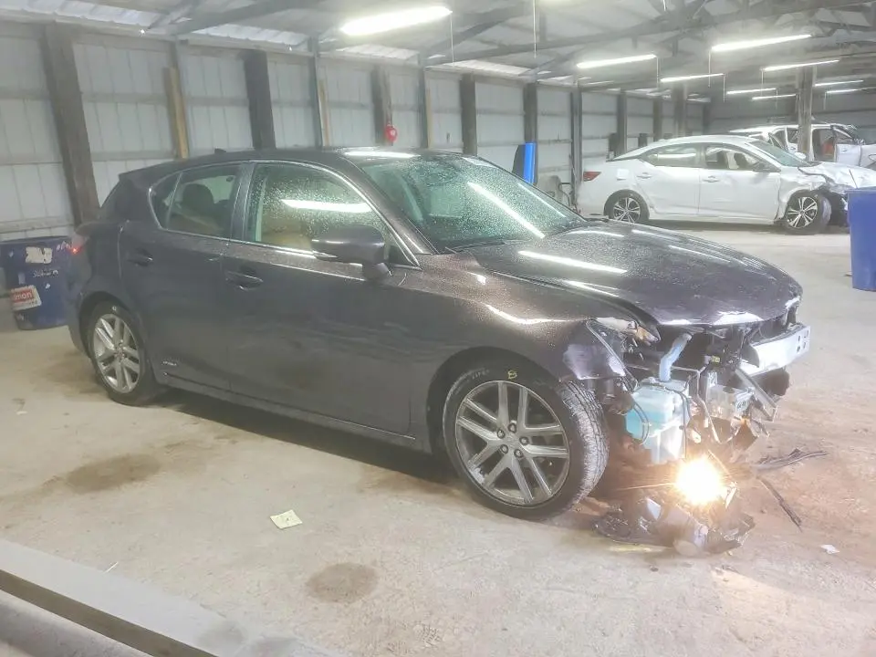 2014 LEXUS CT 200  