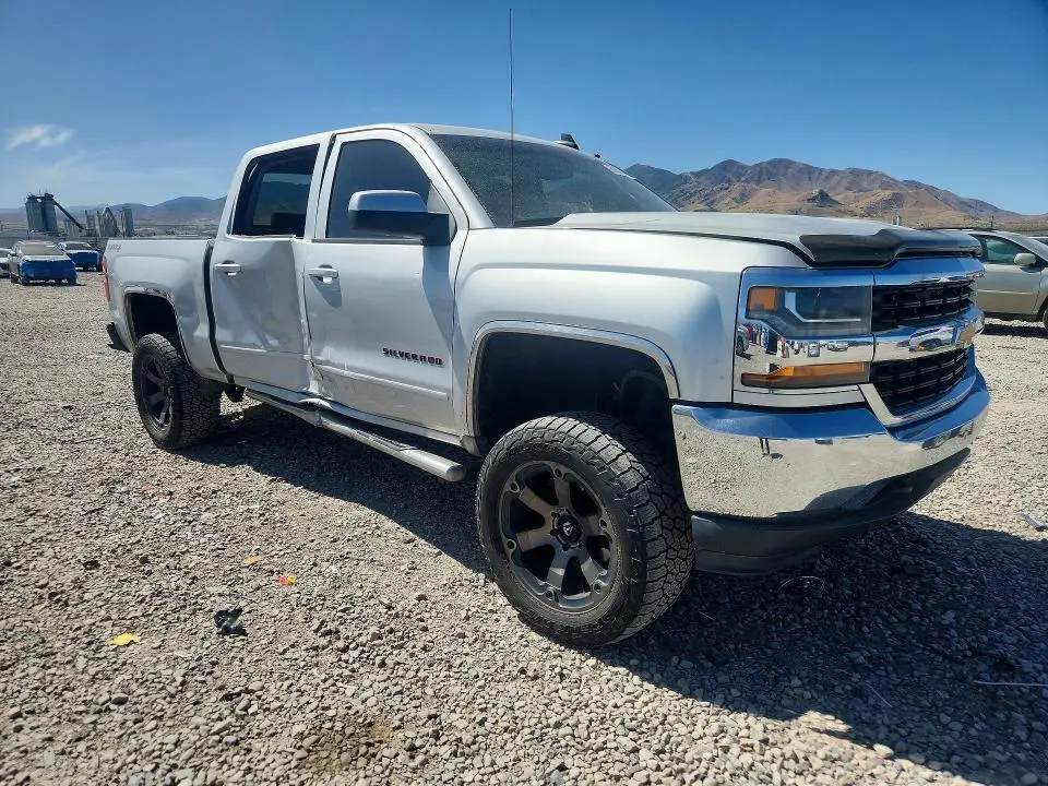 2016 CHEVROLET SILVERADO K1500 LT  