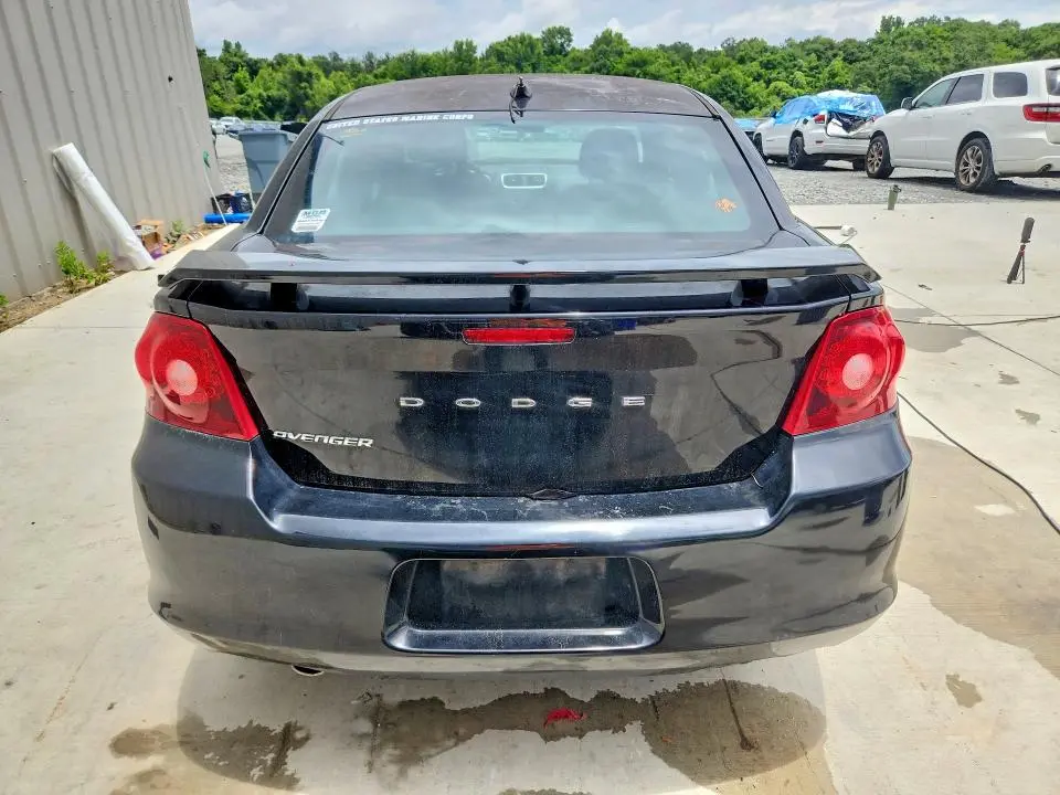 2014 DODGE AVENGER SE  