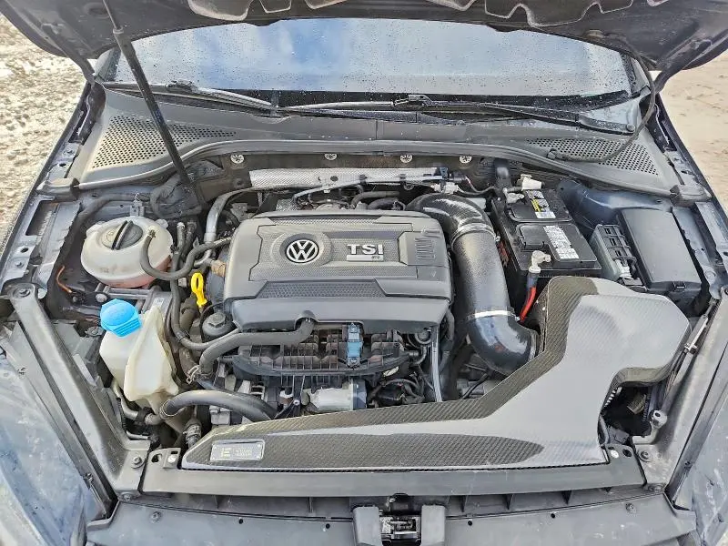 2016 VOLKSWAGEN GOLF R   