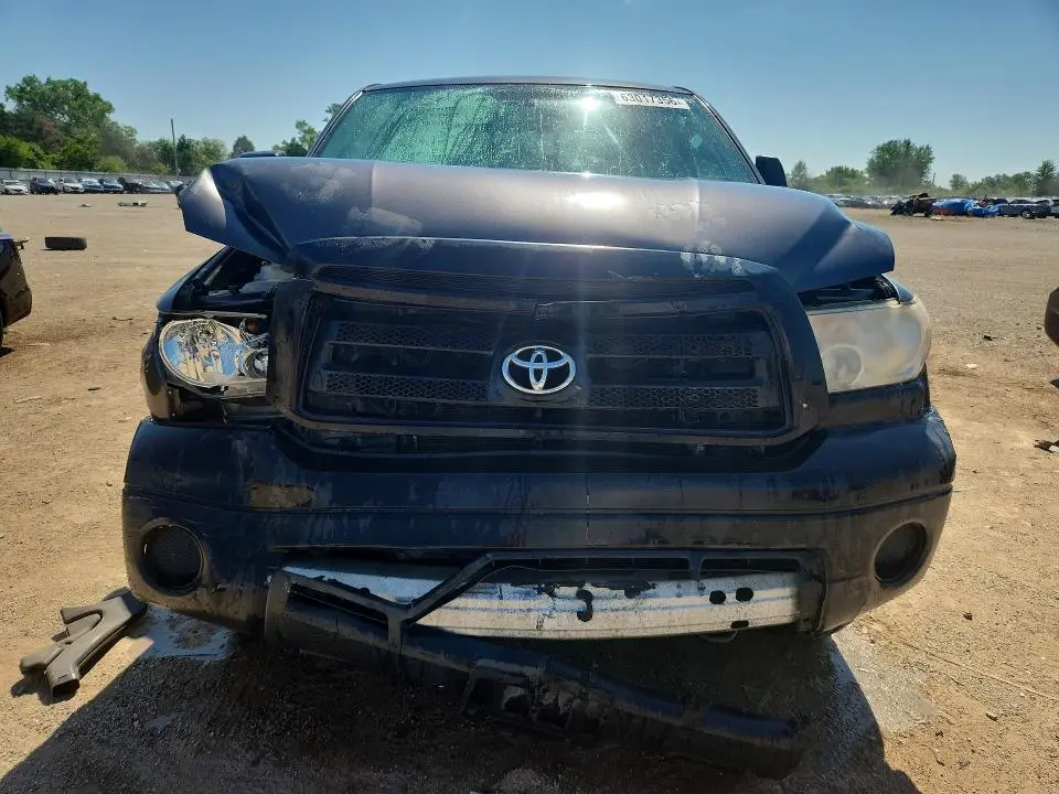 2011 TOYOTA TUNDRA DOUBLE CAB SR5  