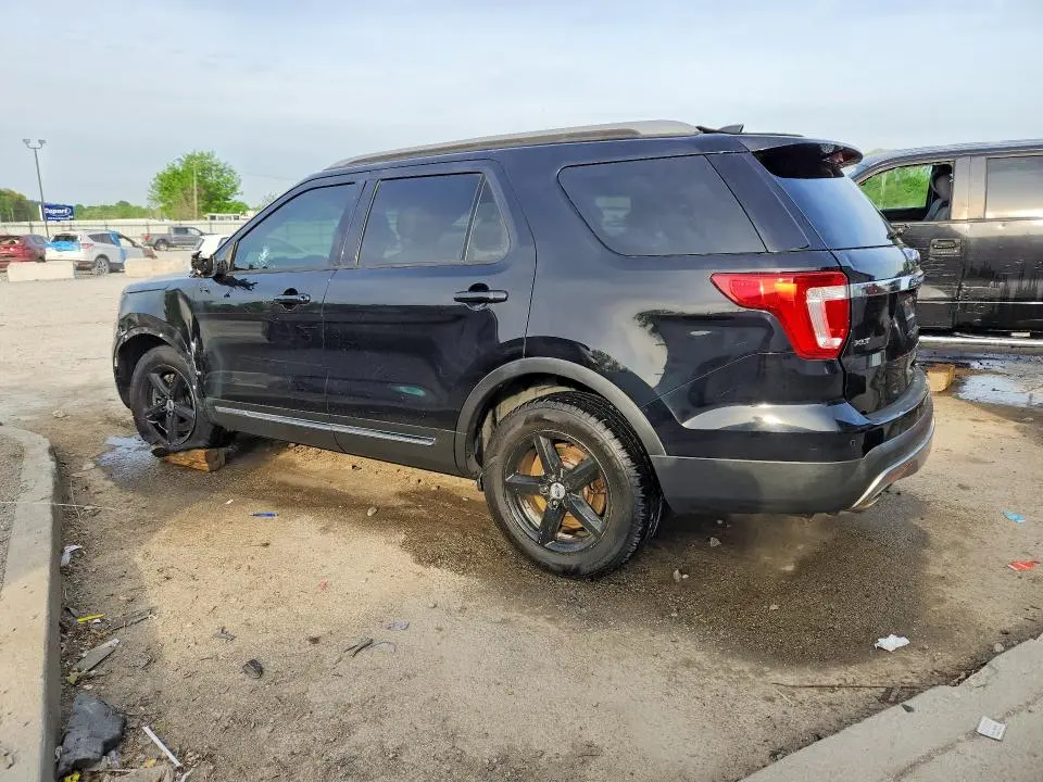 2016 FORD EXPLORER XLT  