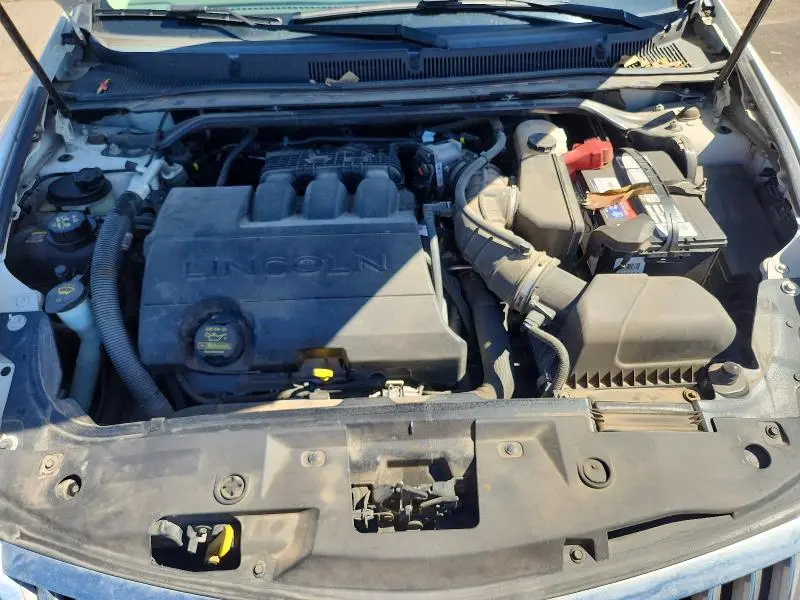 2011 LINCOLN MKS   