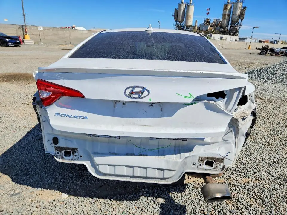 2016 HYUNDAI SONATA SE  