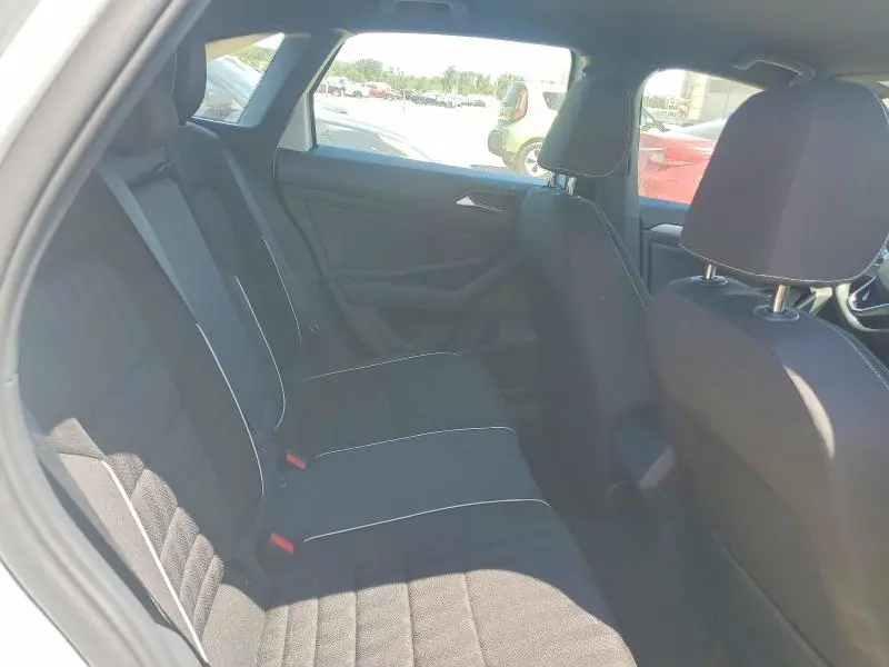 2024 VOLKSWAGEN JETTA SPORT  