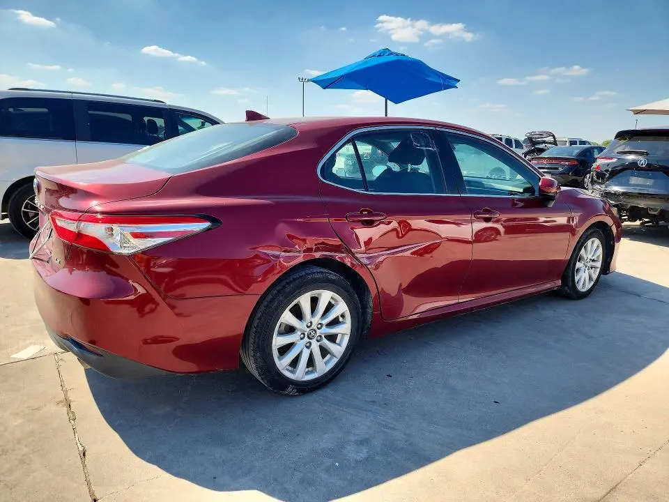 2020 TOYOTA CAMRY LE  
