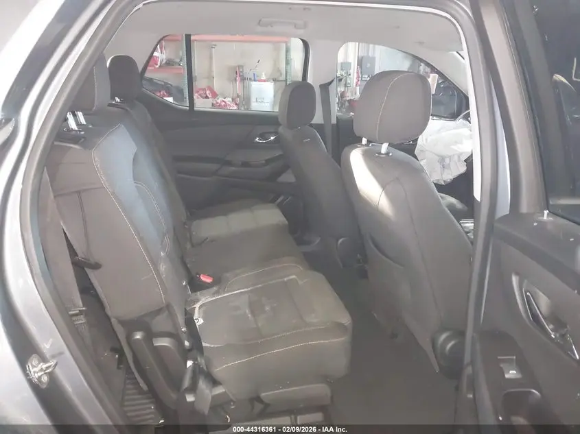 2019 CHEVROLET TRAVERSE LS