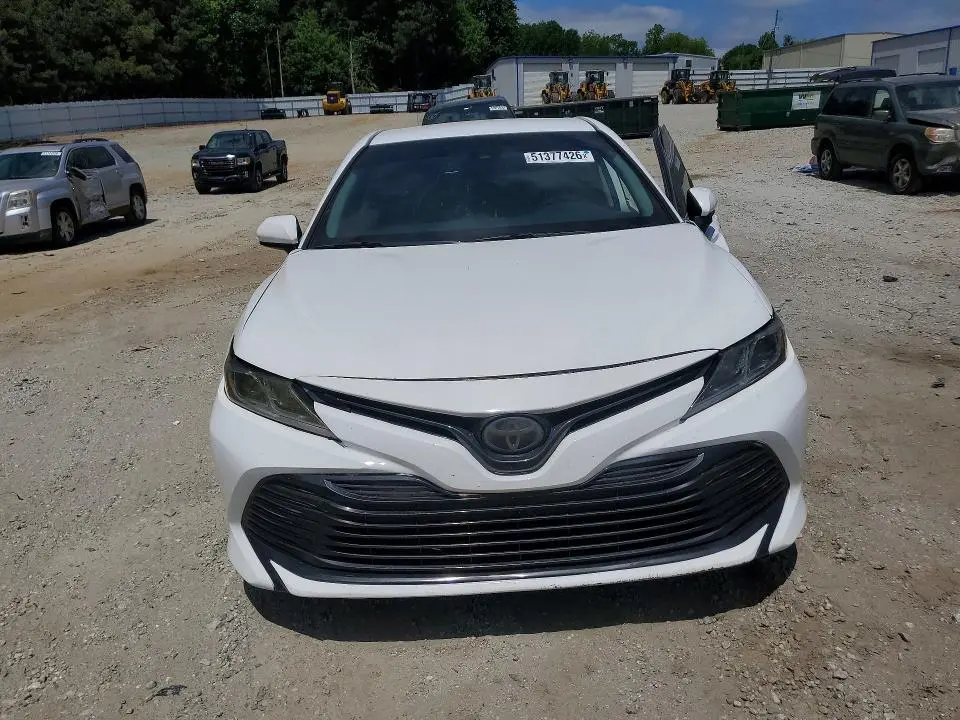 2018 TOYOTA CAMRY LE  