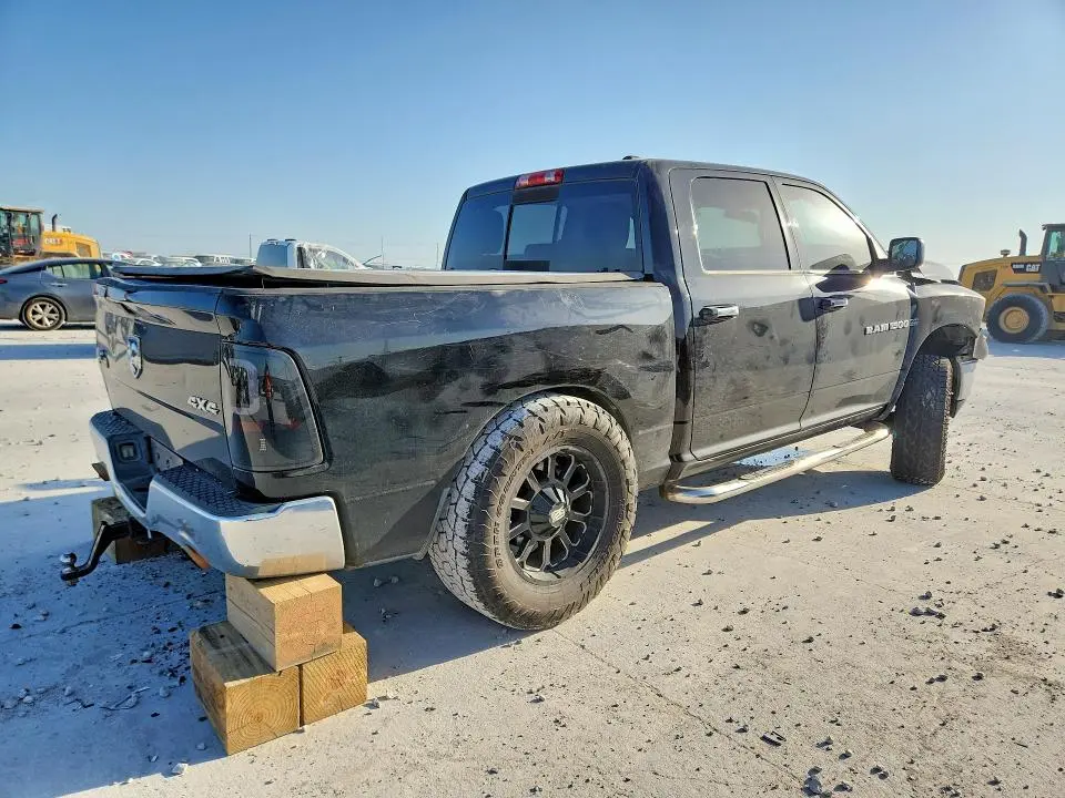 2012 DODGE RAM 1500 SLT  