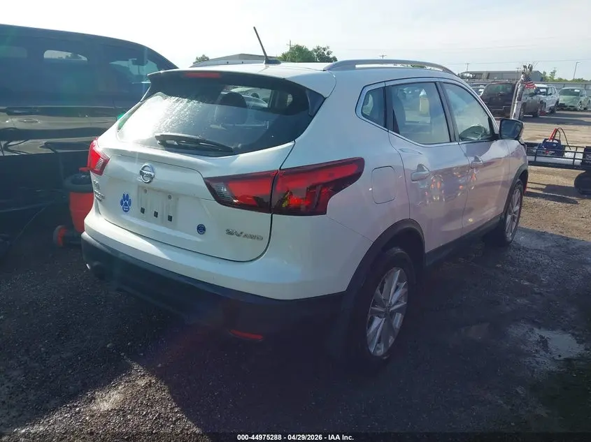 2017 NISSAN ROGUE SPORT SV