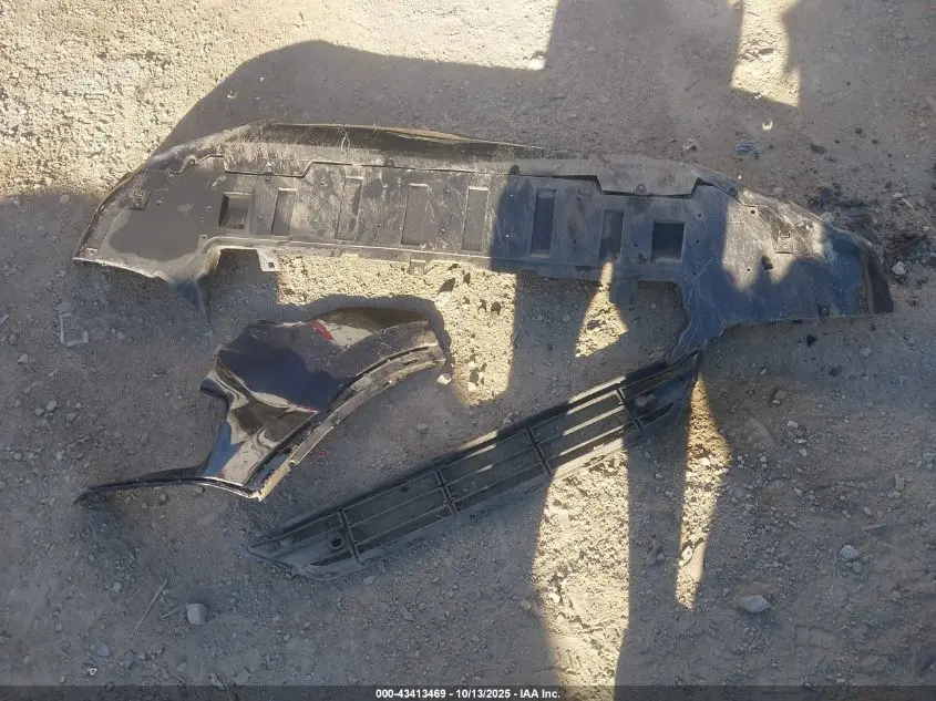 2022 VOLVO XC90 T6 MOMENTUM 7 PASSENGER