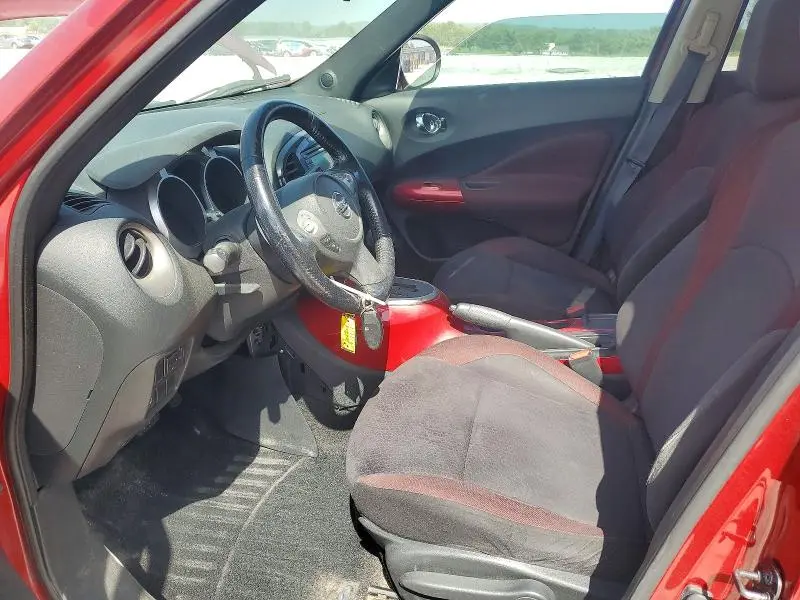 2011 NISSAN JUKE S  