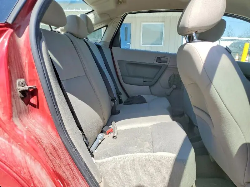 2010 FORD FOCUS S  