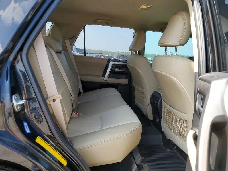 2020 TOYOTA 4RUNNER SR5 PREMIUM  
