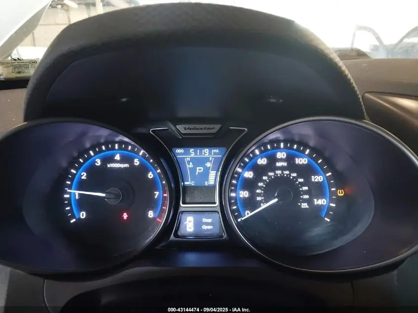 2013 HYUNDAI VELOSTER TURBO W/BLUE