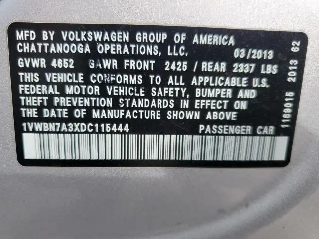 2013 VOLKSWAGEN PASSAT SE  